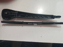 Cargar imagen en el visor de la galería, BRAZO + ESCOBILLA TRASERA