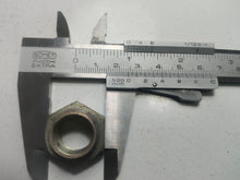 Cargar imagen en el visor de la galería, TUERCA MANGUETA SIMCA 1000
