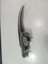 Cargar imagen en el visor de la galería, MANECILLA SEAT 850 1º SERIE SIN LLAVE
