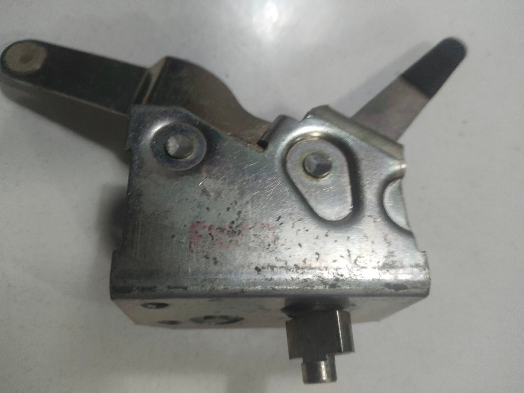 CERRADURA TRASERA IZQUIERDA CITROEN DYANE