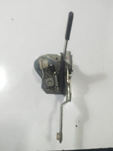 Cargar imagen en el visor de la galería, CERRADURA TRASERA IZQUIERDA CITROEN DYANE
