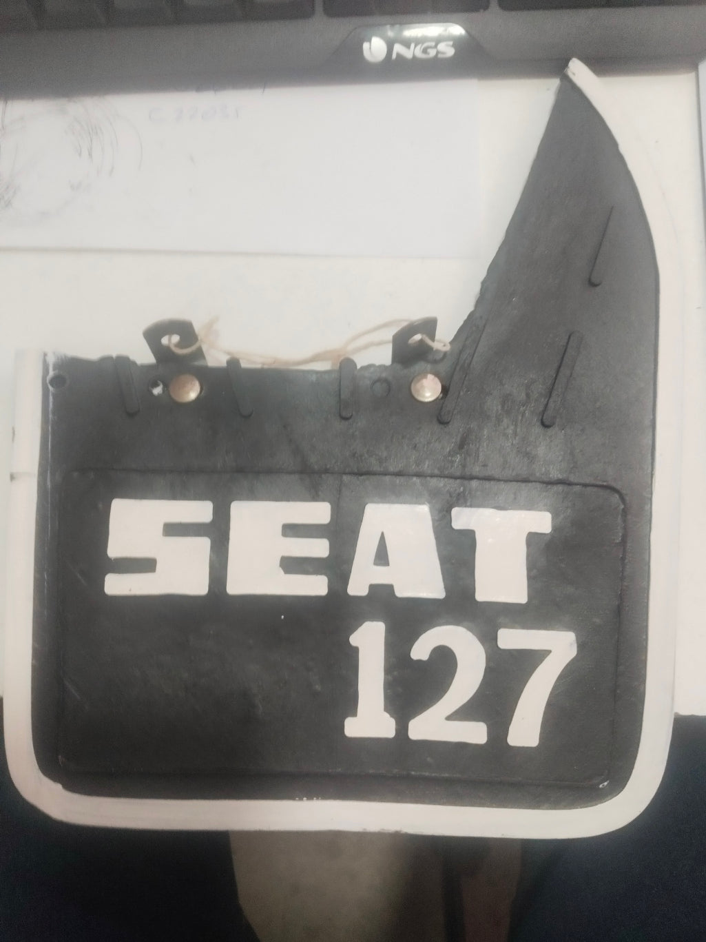 FALDILLA TRASERA SEAT 127
