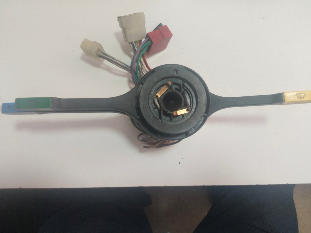 CONMUTADOR DE LUCES SEAT 127