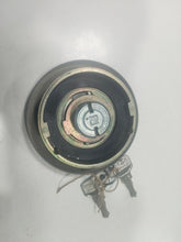 Cargar imagen en el visor de la galería, TAPON DE GASOLINA CITROEN VINA/LNA
