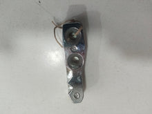 Cargar imagen en el visor de la galería, RESBALON PUERTA DELANTERA DERECHA RENAULT
