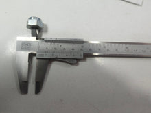 Cargar imagen en el visor de la galería, TUERCA EJE SUPERIOR RENAULT
